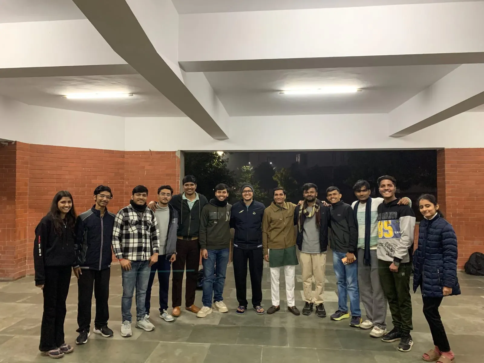 इंटर IIT सांस्कृतिक प्रतियोगिता 8.0 - 1
